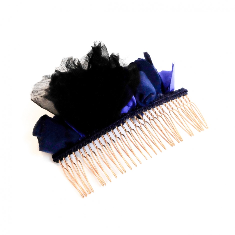 Manuela comb black and blue GM