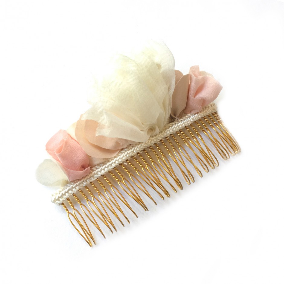 Manuela white comb