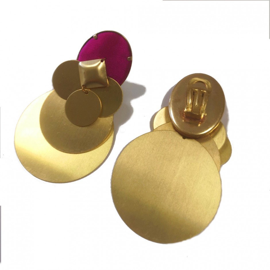 Fuchsia clip earrings Beatriz